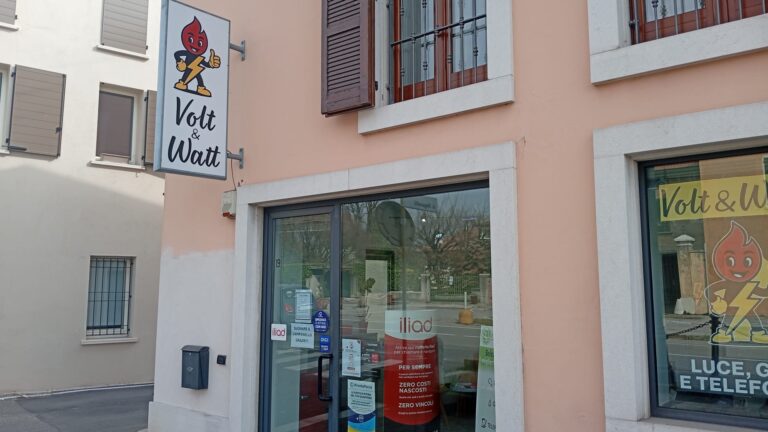 Negozio Volt & Watt energia a Mazzano Brescia